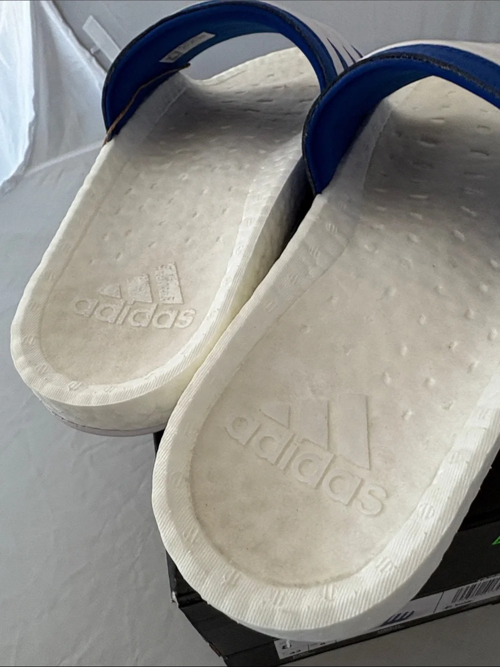 New Adidas Men’s Adilette Boost Slide Sandals - Blue/White Size 8 m / 9 w
